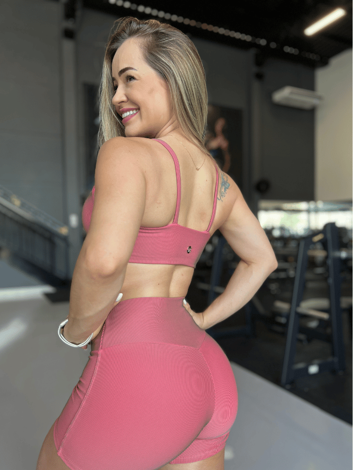 Conjunto Top Alças Finas e Shorts Fitness Rosê